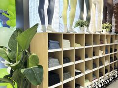 -新天地购物公园(亚泰大街店)