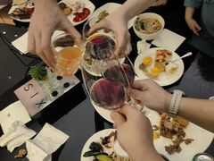 -上海漕河泾万丽酒店