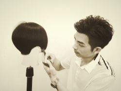 -水灵珑美容造型中心