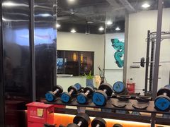 -豪逸健体(中骏广场店)