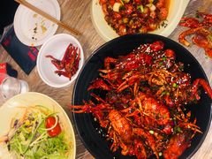 -巴厘龙虾·榜首油焖大虾(音乐学院·沿江酒馆店)