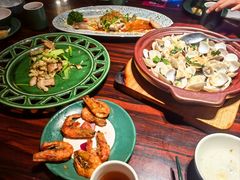 -粤·向群饭店(麓景路店)