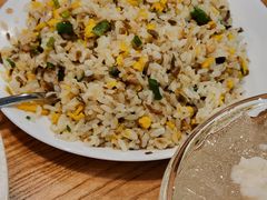 特色臊子蛋炒饭-嘉州叶婆婆钵钵鸡(建设路店)