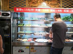 自助取餐区-雅苑餐厅干拌冒菜(建设巷小吃街店)