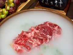 -一绪に和牛寿喜烧(罗湖益田假日店)