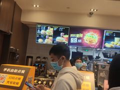 -麦当劳(番禺信联大厦店)