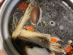 菌汤锅底-前门后头老北京铜锅涮肉·京味菜·烤鸭(伊藤洋华堂店)