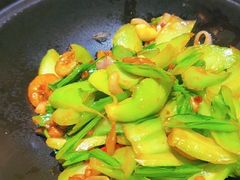 -尚一汤 广东炖汤(金桥国际店)