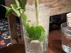 -Brut Eatery Wine Bar & Restaurant (建国东路店)