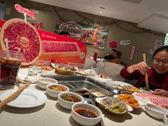 -海底捞火锅鲜切牛肉主题店(长寿路店)