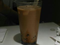 -新大咀港式茶餐厅(宝山万达店)