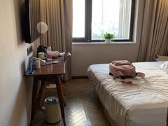 -速8精选酒店(北京工体三里屯春秀路店)