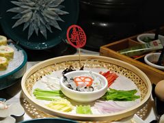 -无界釜·河豚鱼汤锅(红山动物园店)