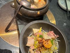 -云海肴云南菜(浦江欢乐颂店)