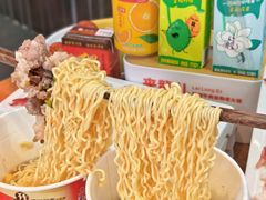 -来龍儿鲜切牛肉自助老火锅