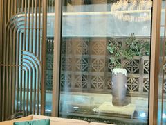-浅深(世茂滨江精品店)