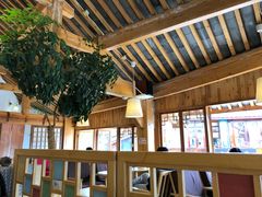 -猫的天空之城概念书店(丽江古城饮玉巷店)
