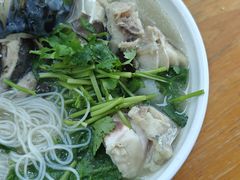 天麻川芎鱼头米粉-荣晖咖啡美食(司打口店)