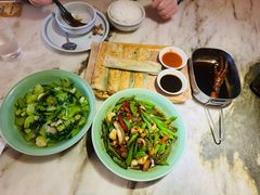 -弄堂里(西溪龙湖天街店)