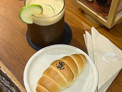 -Line 咖啡(石厦花园店)