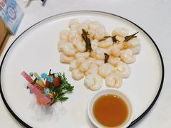 龙井虾仁-乾隆美食·本帮菜(黄河路店)