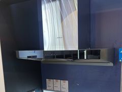 -百安居装修建材卖场(南山店)