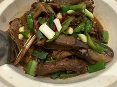 -老板很二(吉大店)