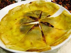小鱼锅贴-金良酸菜鱼(宁海路总店)