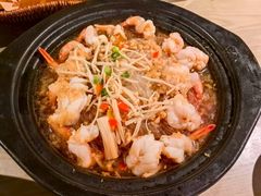 -前海沿·青岛菜(李沧万达店)