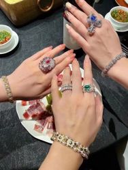 -Oasis Beauty水磨坊科技美肤中心