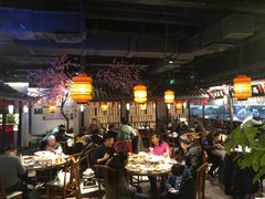大堂-卢大鲜鱼头捞饭(美利广场店)