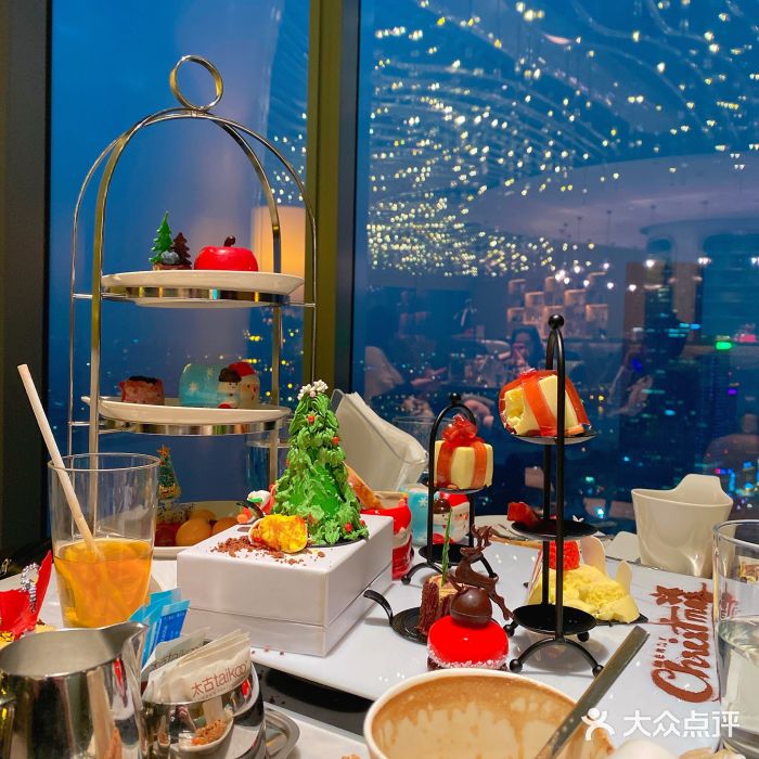 三迪希尔顿酒店·星空酒廊图片
