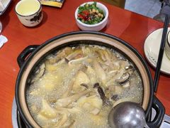 -菌之家·专业纯野生菌火锅·特色炒菌