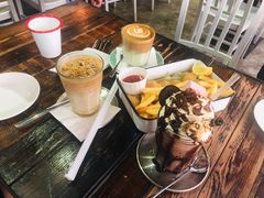 牛油果咖啡-MIKAKU(万达广场上海宝山店)