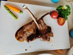 -中央电视塔旋转餐厅