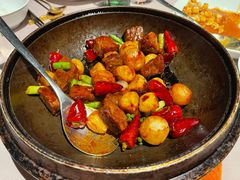 石锅花椒牛小排-新荣记(BFC外滩金融中心店)