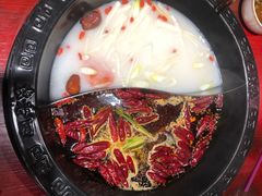 -袁老四老火锅(盘龙城店)