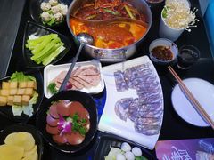 -唯爱KTV聚会餐厅(仙林东城汇店)