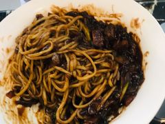 炸酱面-桃园中华料理炸酱面(燕儿岛路店)