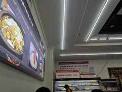 -牛知府云南菌汤鲜牛肉火锅(肖家湾店)