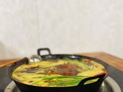 芋儿鸡-石灰市毛记烧鸡公(解放碑店)