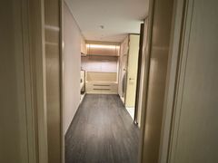 -深圳国际会展中心希尔顿酒店(前海华发冰雪世界店)