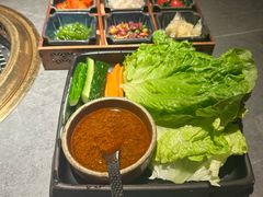 和牛牛米蔬菜拼盘-板前十胜·和牛烧肉专门店(北京总店)