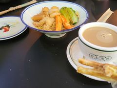 -左记港食(融科天城店)