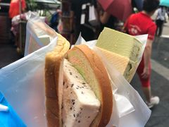 -詹爷爷乌节路街头冰淇淋