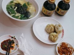 -陈寔包子王·卤煮小肠·京味小吃(龙潭店)