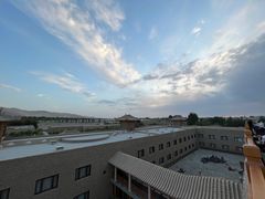 -敦煌山庄摘星阁