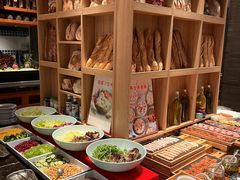-阿纳迪酒店·秘境西餐厅