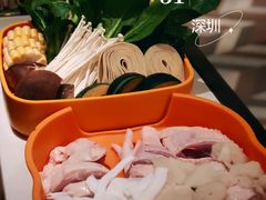 -润园四季椰子鸡火锅(海上世界店)