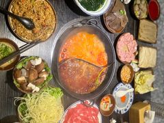 -冯校长老火锅(中联广场店)